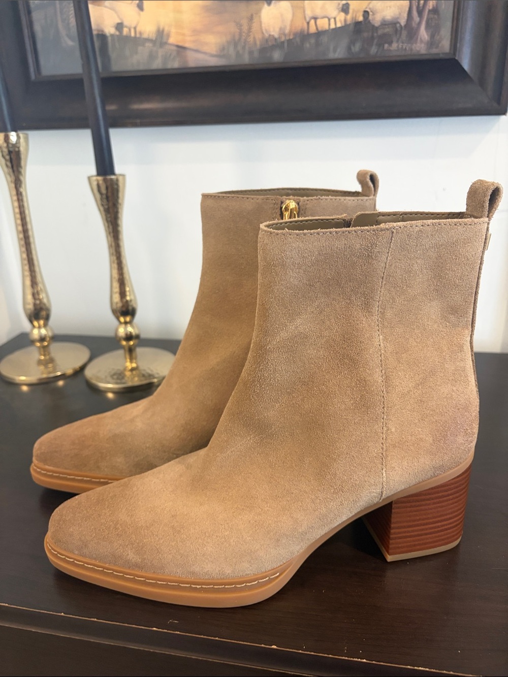 MICHAEL Michael Kors
Women's Lex Suede Ankle Booties size 9